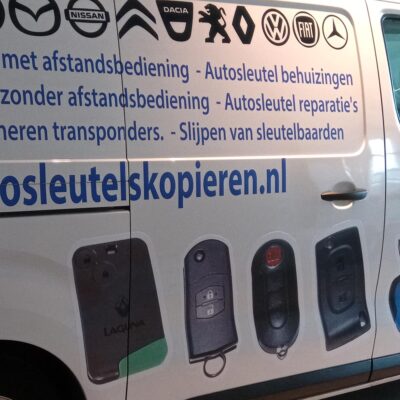 fullcolour vinyl auto stickers stickers full colour autobelettering