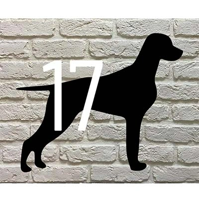 Pointer silhouet huisnummerbord met max 3 cijfers - zwart acrylaat met witte/groene cijfers
