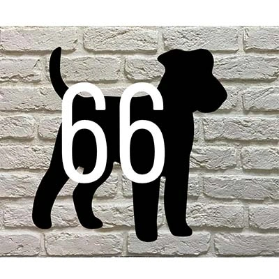 Standaard Schnauzer silhouet huisnummerbord met max 3 cijfers - zwart acrylaat met witte/groene cijfers