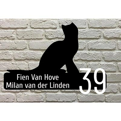 Montage van Snowshoe kat huisnaambord met 3M dubbelzijdige tape